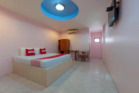 Oyo 1070 Paradise Resort - 20