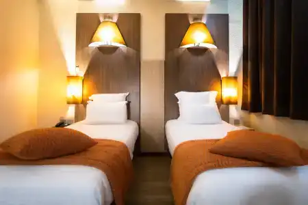 Hôtel Carré Vieux Port - 4
