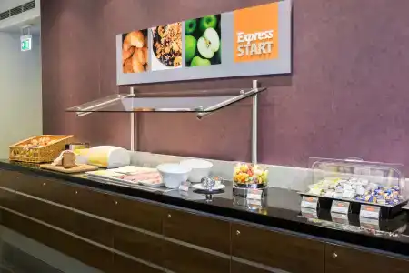 Holiday Inn Express güTersloh, An Ihg - 28