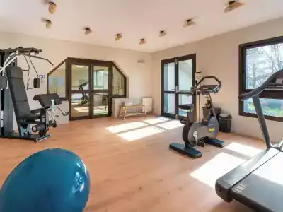 Mercure Lisieux - 29