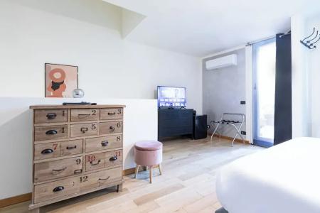 b&b Too Cute 2b Str8 - 96