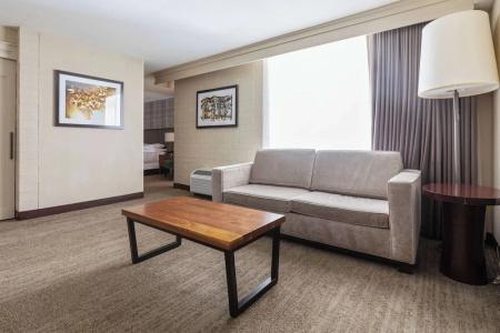 DoubleTree by Hilton - The Yarrow - 42