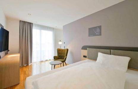 Park Inn by Radisson Papenburg - 6
