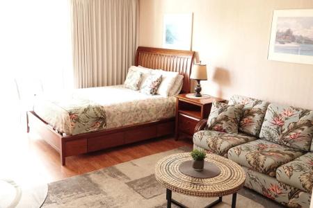 Tropical Studios At Marine Surf Waikiki - Free Parking - Best Location - Full Kitchen - Swimming Pool - 86