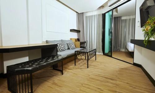 Chezzotel Pattaya - 58