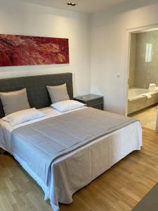 Theoxenia House - 95