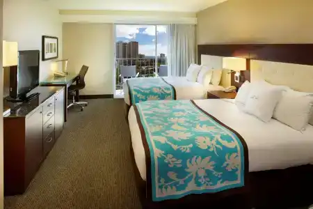 DoubleTree by Hilton Alana - Waikiki Beach - 6