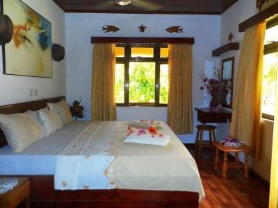 Anse Kerlan Beach Chalets - 2