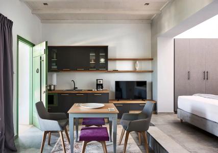 EmGard Suites Kythnos - 1