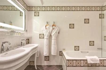Hôtel Raphael - 7