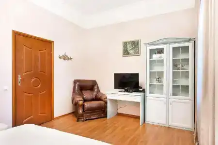 Basseynaya Apart - 70