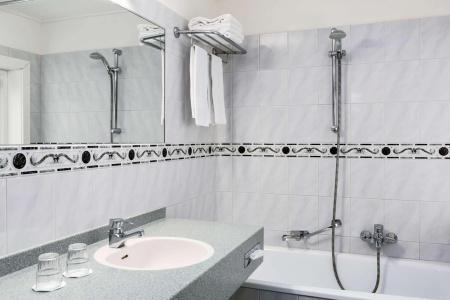 NH Arnhem Rijnhotel - 9