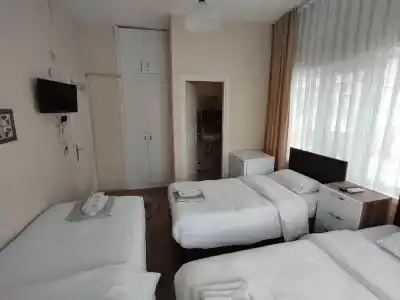 Limon Hostel - 4