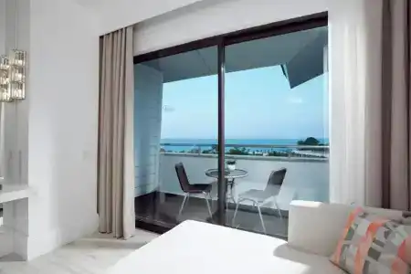 Amara Luxury Resort - 76
