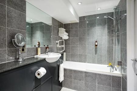 196 Bishopsgate - 53