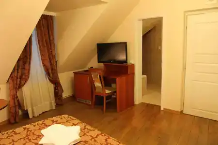 Enjoy Inn - 3