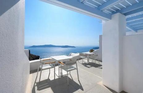 Astra Suites - 421