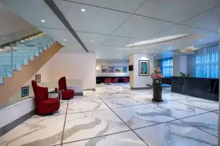 Radisson Blu Marina Connaught Place - 10