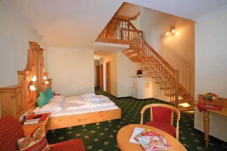 Alpenresidenz Ballunspitze Wellness- & Kinderhotel - 5