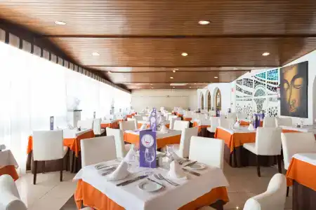 eó Suite Jardin Dorado - 17