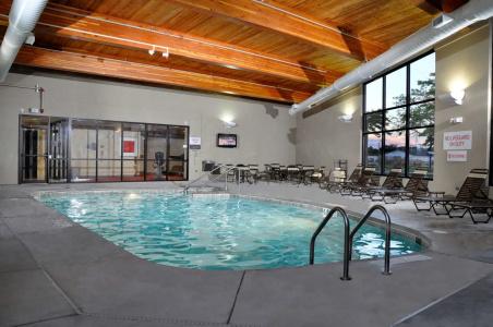 Hyatt Place West - 11