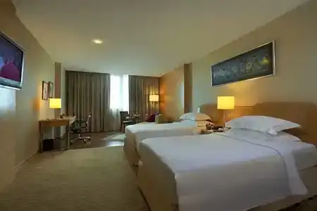 Royale Chulan The Curve - 53