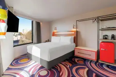 Adge and Residences - 60