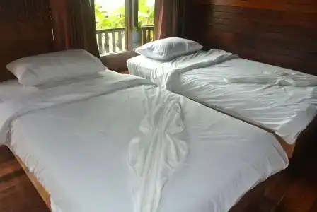 Ruenthong Surat Thani - 5