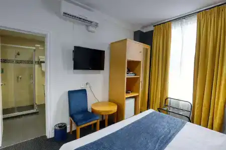 Ramada by Wyndham, City Center - 6