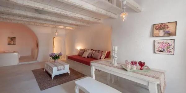 Senses Suites - 201