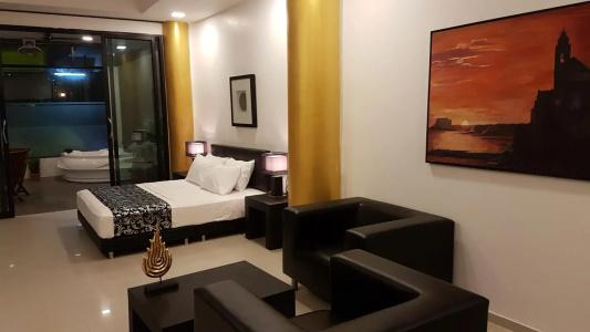 East Suites - 78