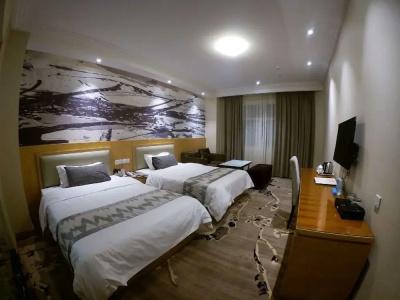 St. Moritz Business - 4