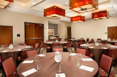 Hampton Inn & Suites/Hamilton Place - 30