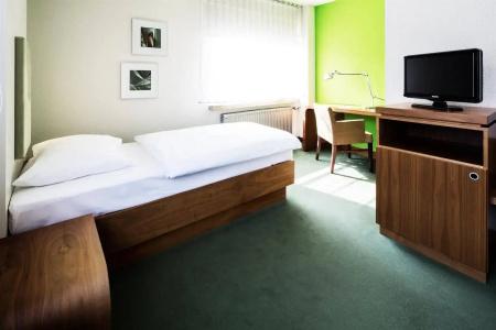 Global Inn - 2