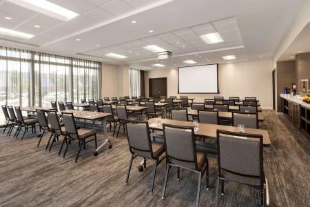 Hyatt Place Virginia Beach Town Center - 14
