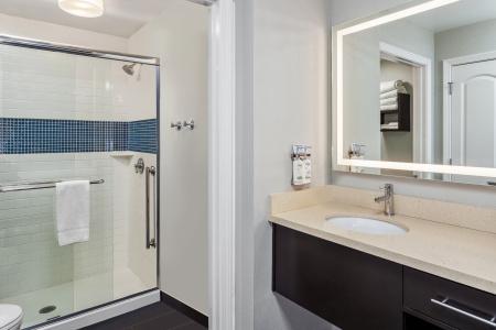 Staybridge Suites Wolf Rd-Colonie Center, An Ihg - 25