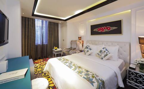 a&Em Saigon - 4