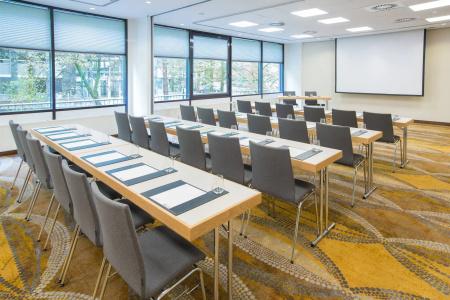 Courtyard by Marriott Düsseldorf Seestern - 12