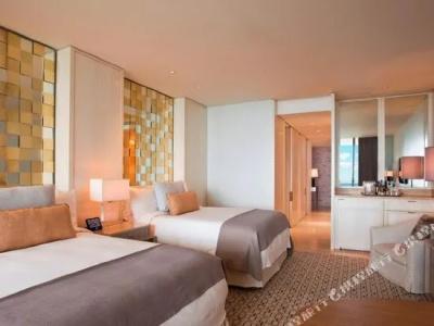 The St Regis Bal Harbour Resort - 28