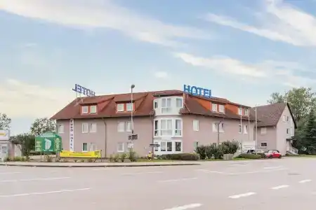 Euro-Hotel - 12