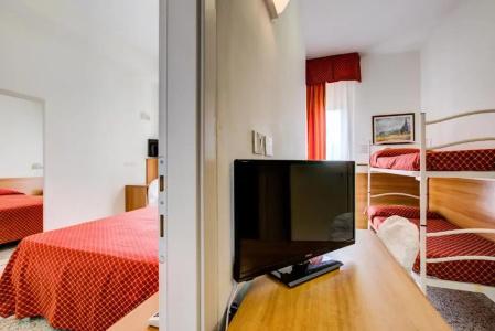 Dusseldorf - 29