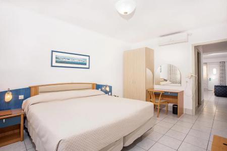 Kosta Palace - 37