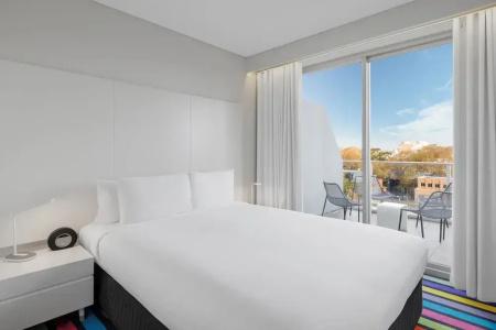 Adge and Residences - 75