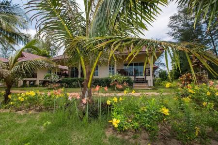 Pranee Beach Bungalows - 36