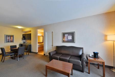 Best Western - 15