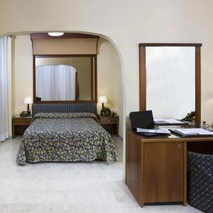 Savoy - 35