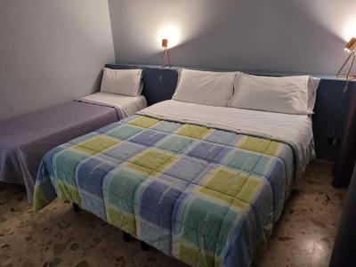 Mare Nostrum Petit Hôtel - 25