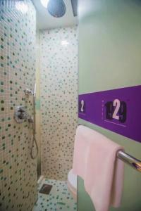 1929 - SG Clean, Staycation Approved - 41