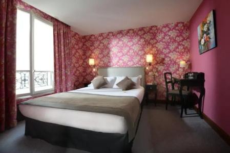 Royal Saint Germain - 61