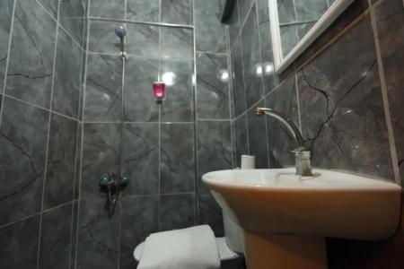 Nezahat Sultan Apart - 24